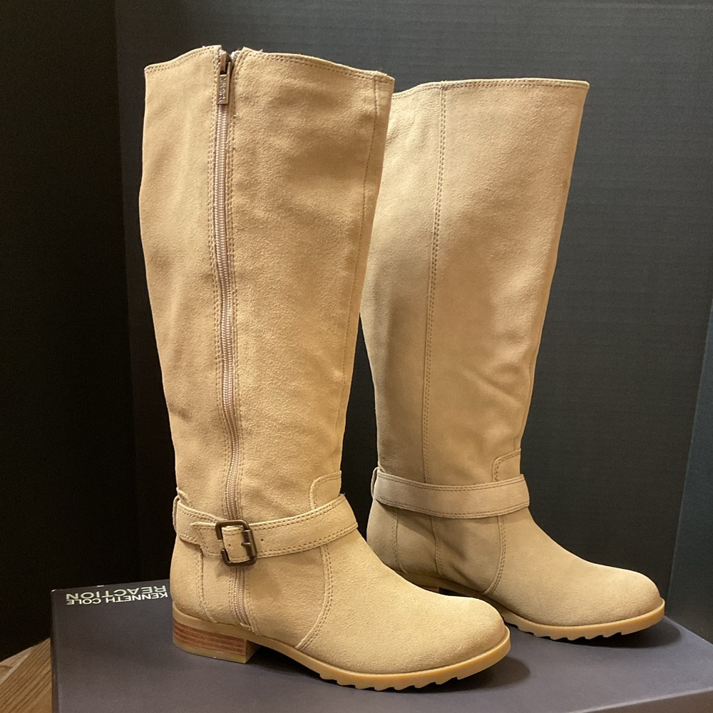 New in box Kenneth Cole Reaction Skinny Love style knee boots wms 7 1/2 in sand